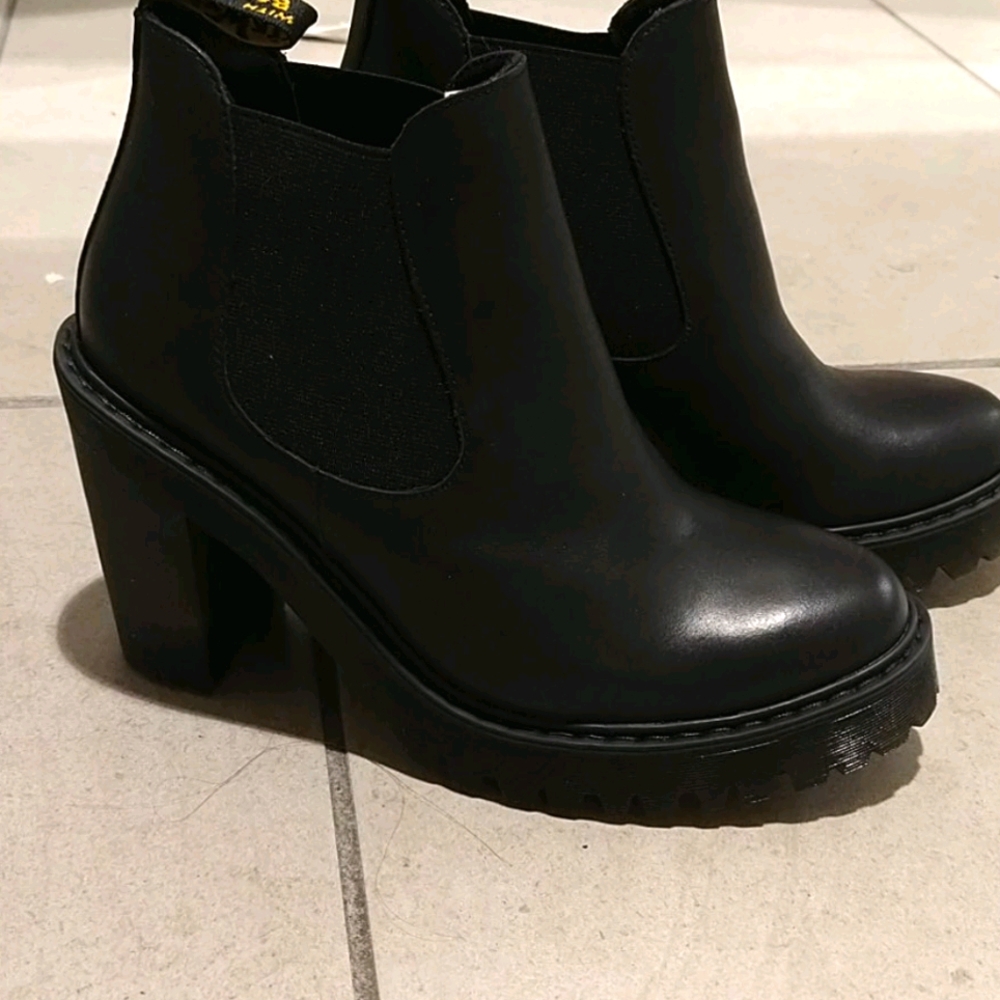 Doc Martens high heeled "Hurston" boots